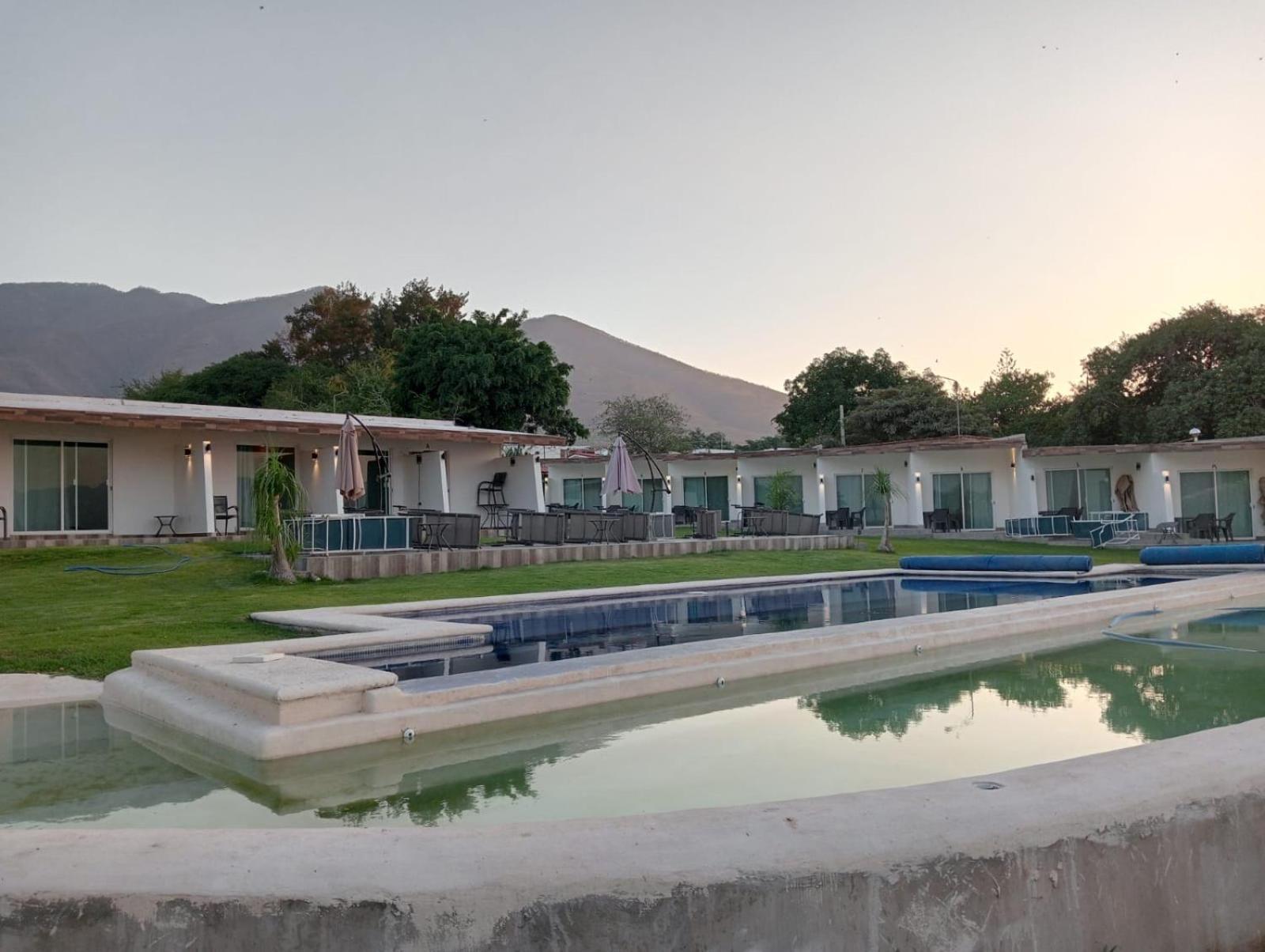 Casa Bravia - Hotel-Rv San Luis Soyatlan Exterior photo